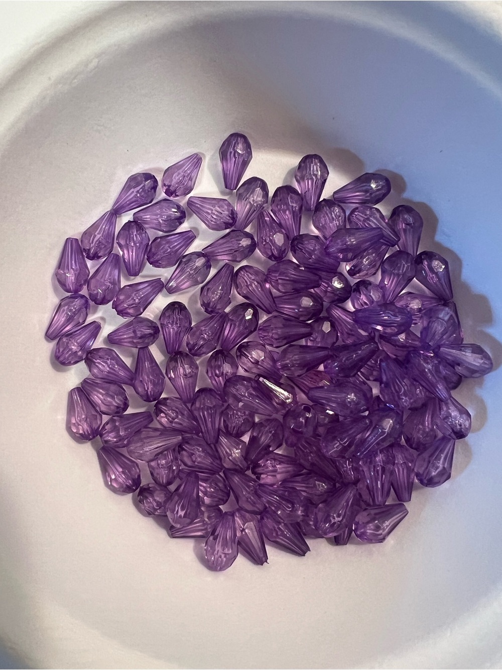 100 Pcs Faceted Teardrop Beads - Purple Acrylic Lot